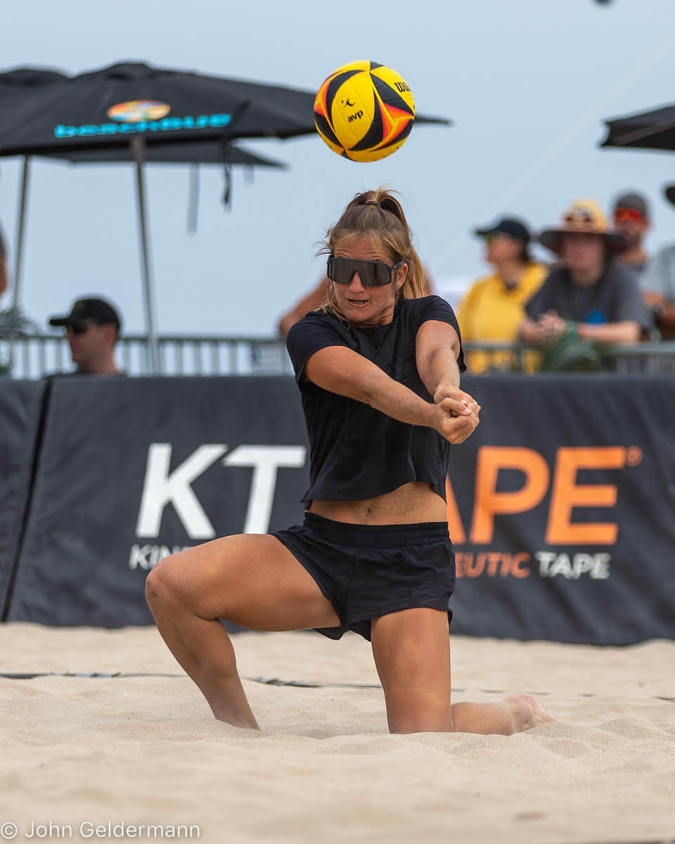 Aurora Davis - AVP Beach Volleyball