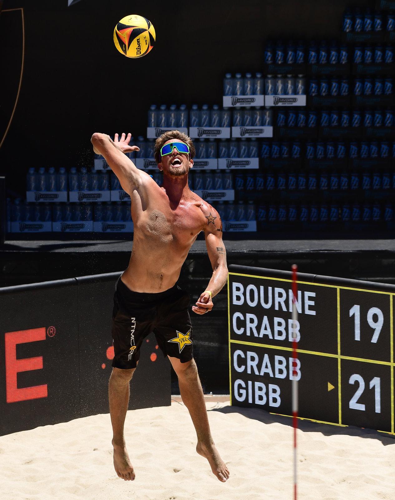 What's the Difference Between Olympic and AVP Beach Volleyball Rules